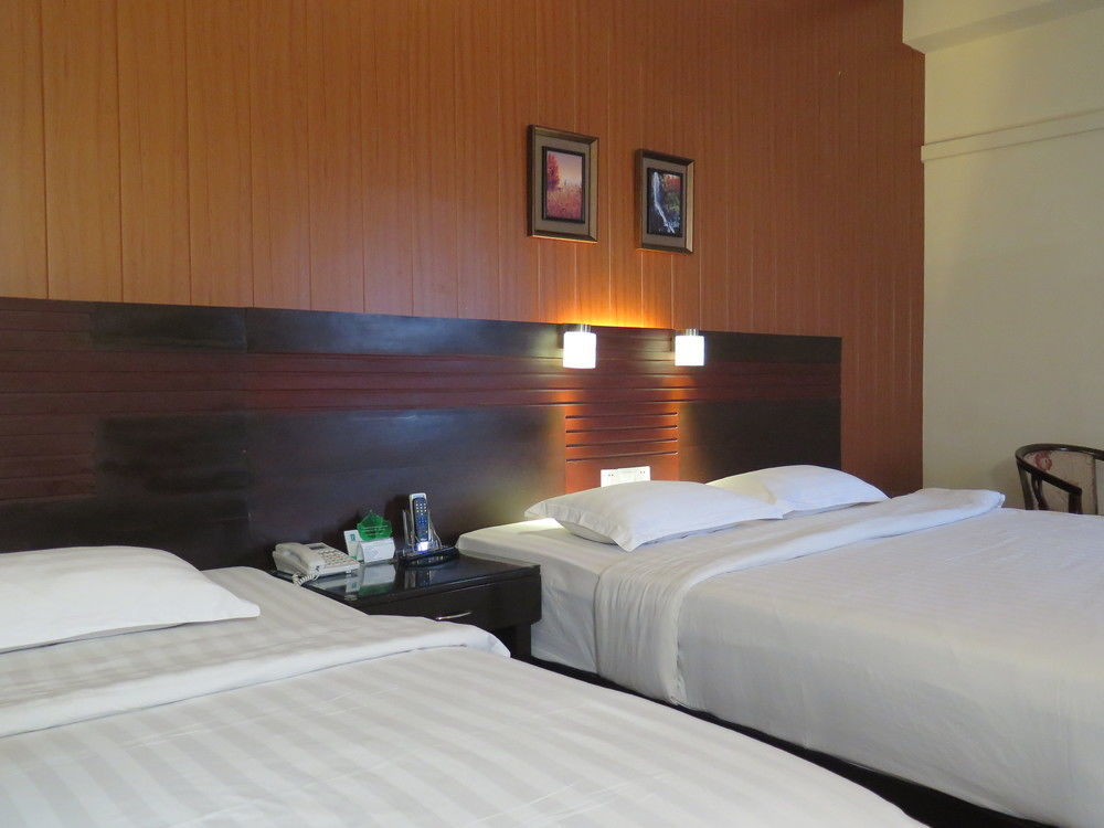 Hotel Essencia Dumaguete City Extérieur photo