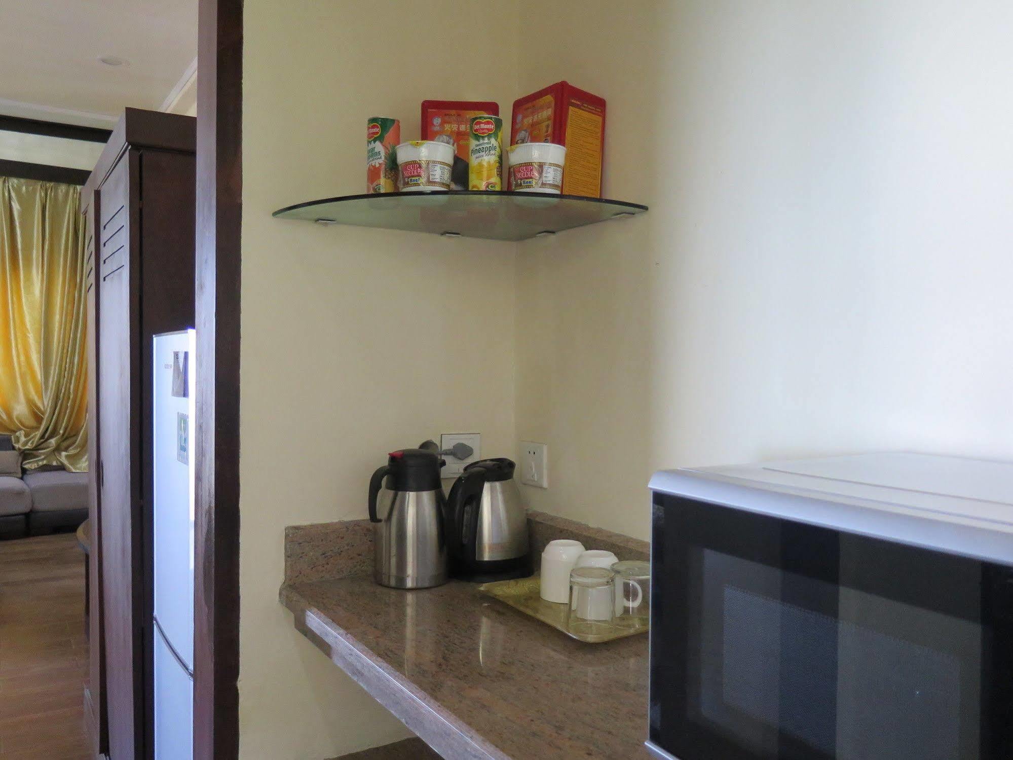 Hotel Essencia Dumaguete City Extérieur photo