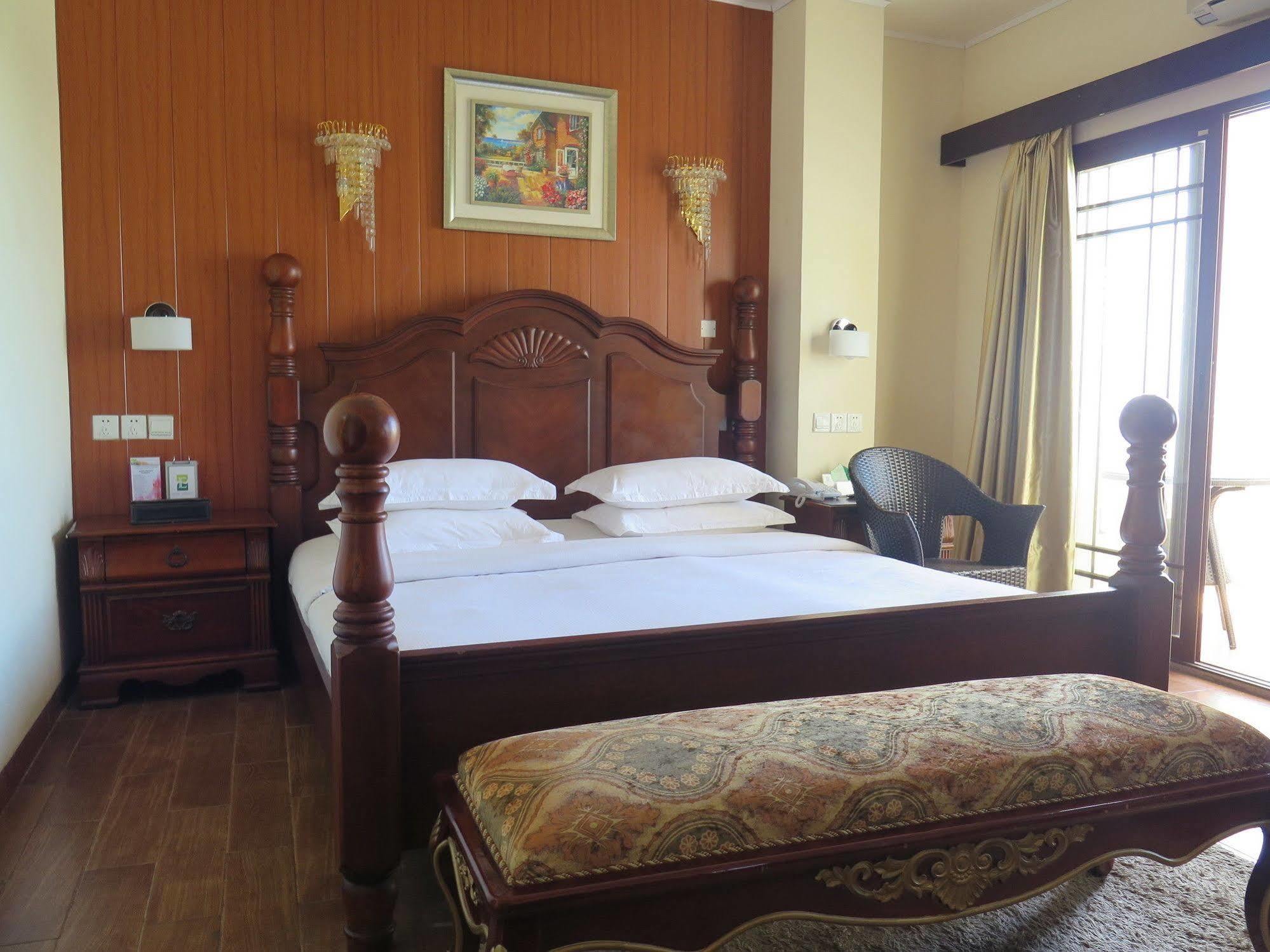 Hotel Essencia Dumaguete City Extérieur photo