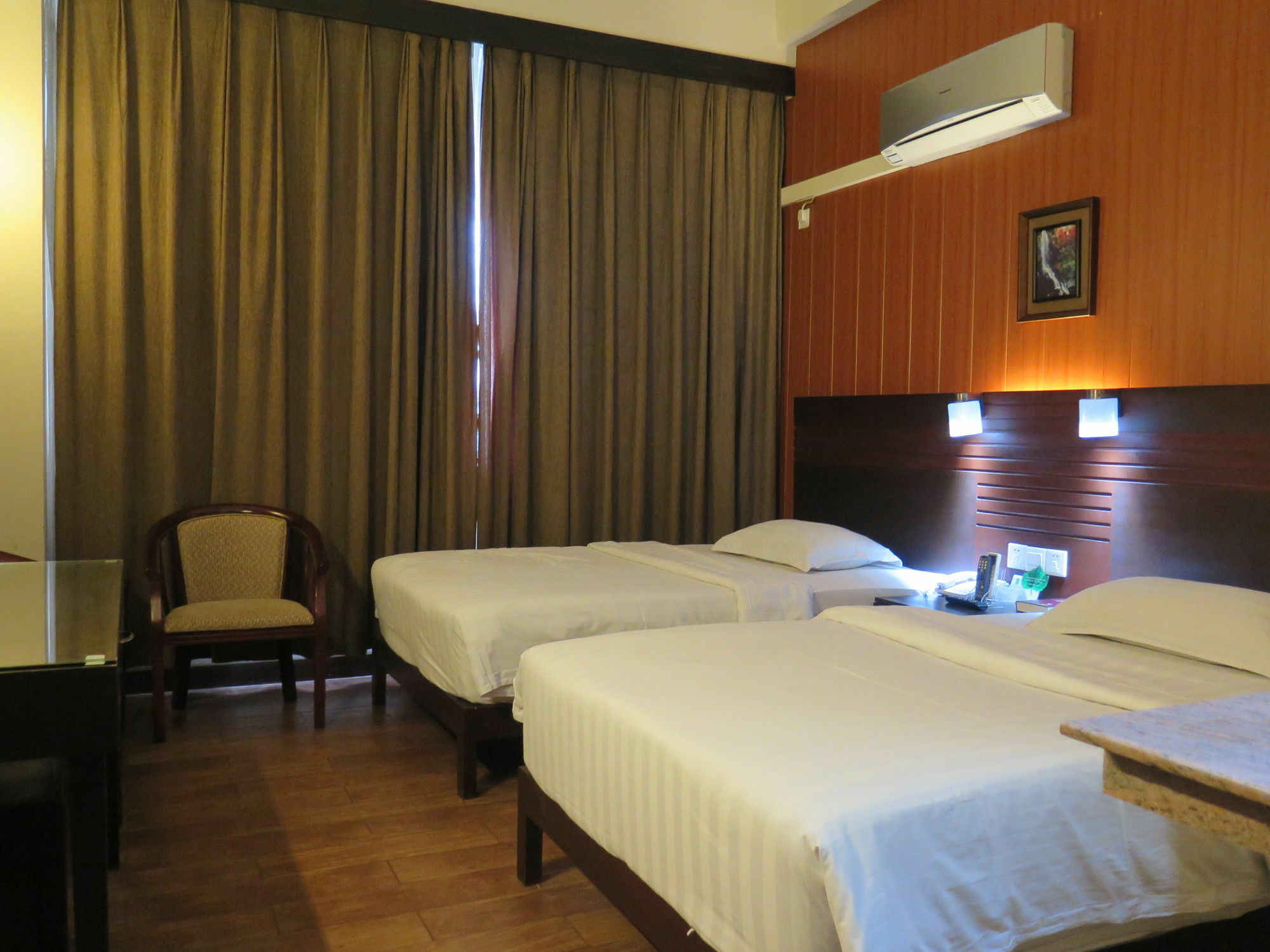 Hotel Essencia Dumaguete City Extérieur photo