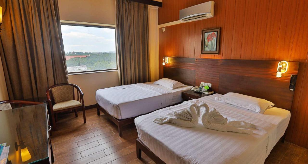 Hotel Essencia Dumaguete City Extérieur photo
